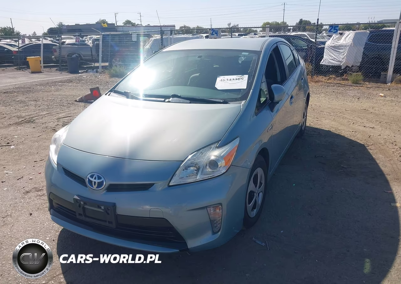 2014 Toyota Prius Two VIN:JTDKN3DU3E1823483 - 2