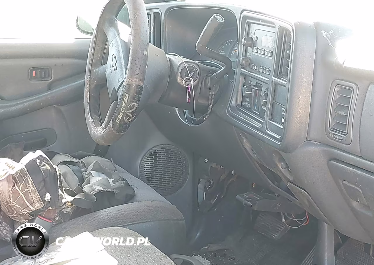 2003 Chevrolet Silverado 1500 Work Truck VIN:1GCEC14V33Z219396 - 11