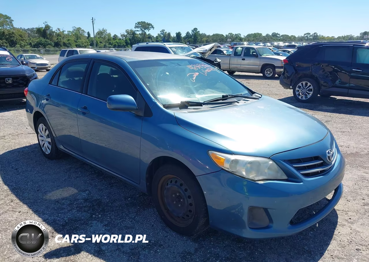 2013 Toyota Corolla Le VIN:5YFBU4EE3DP142010 - 1
