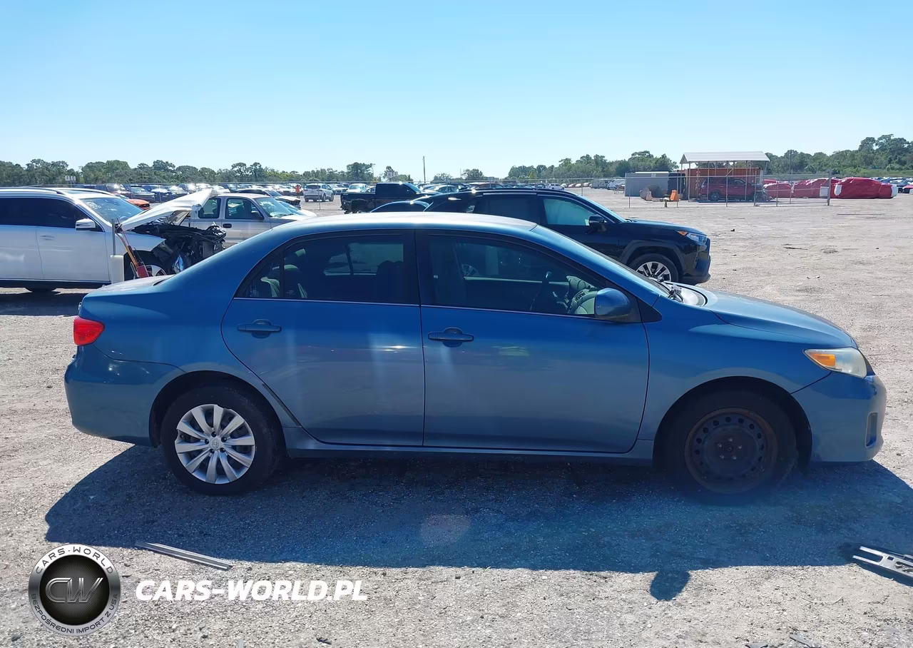 2013 Toyota Corolla Le VIN:5YFBU4EE3DP142010 - 13