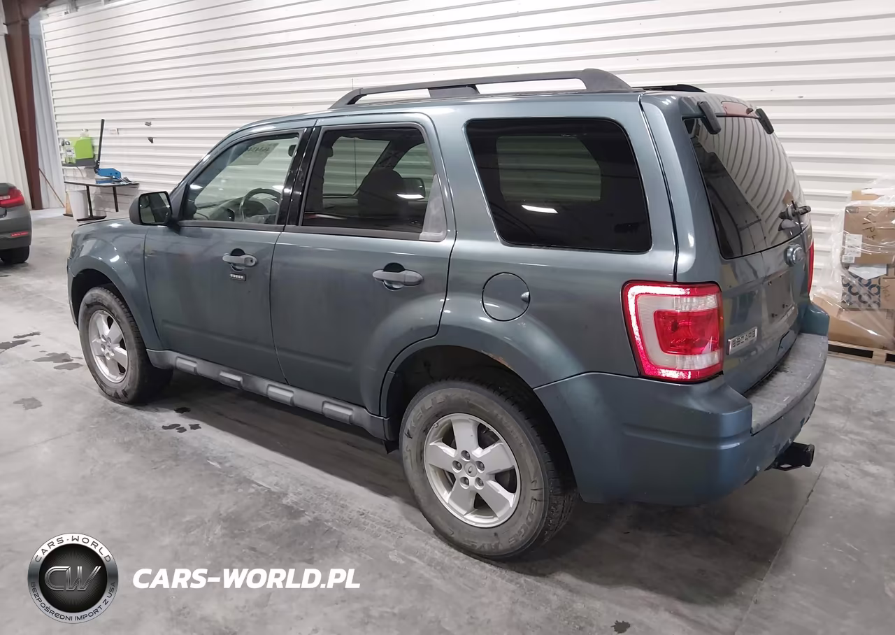 2011 Ford Escape Xlt VIN:1FMCU0D7XBKB65307 - 3