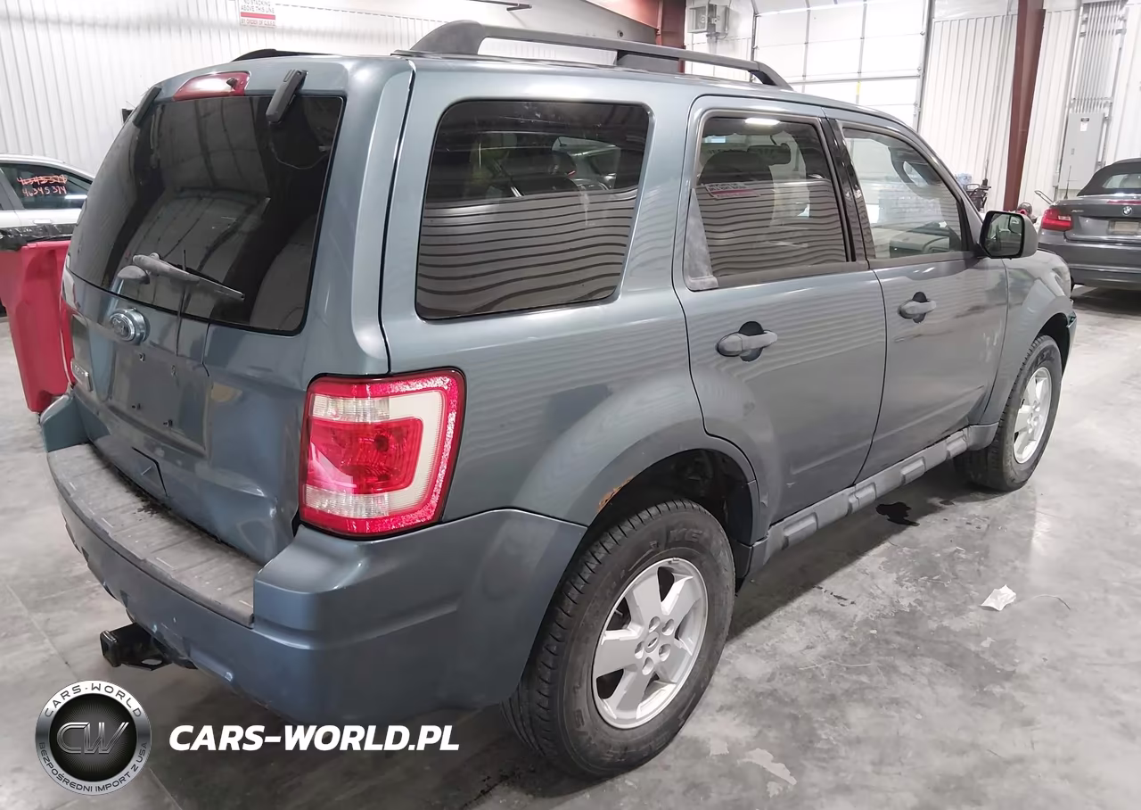 2011 Ford Escape Xlt VIN:1FMCU0D7XBKB65307 - 4