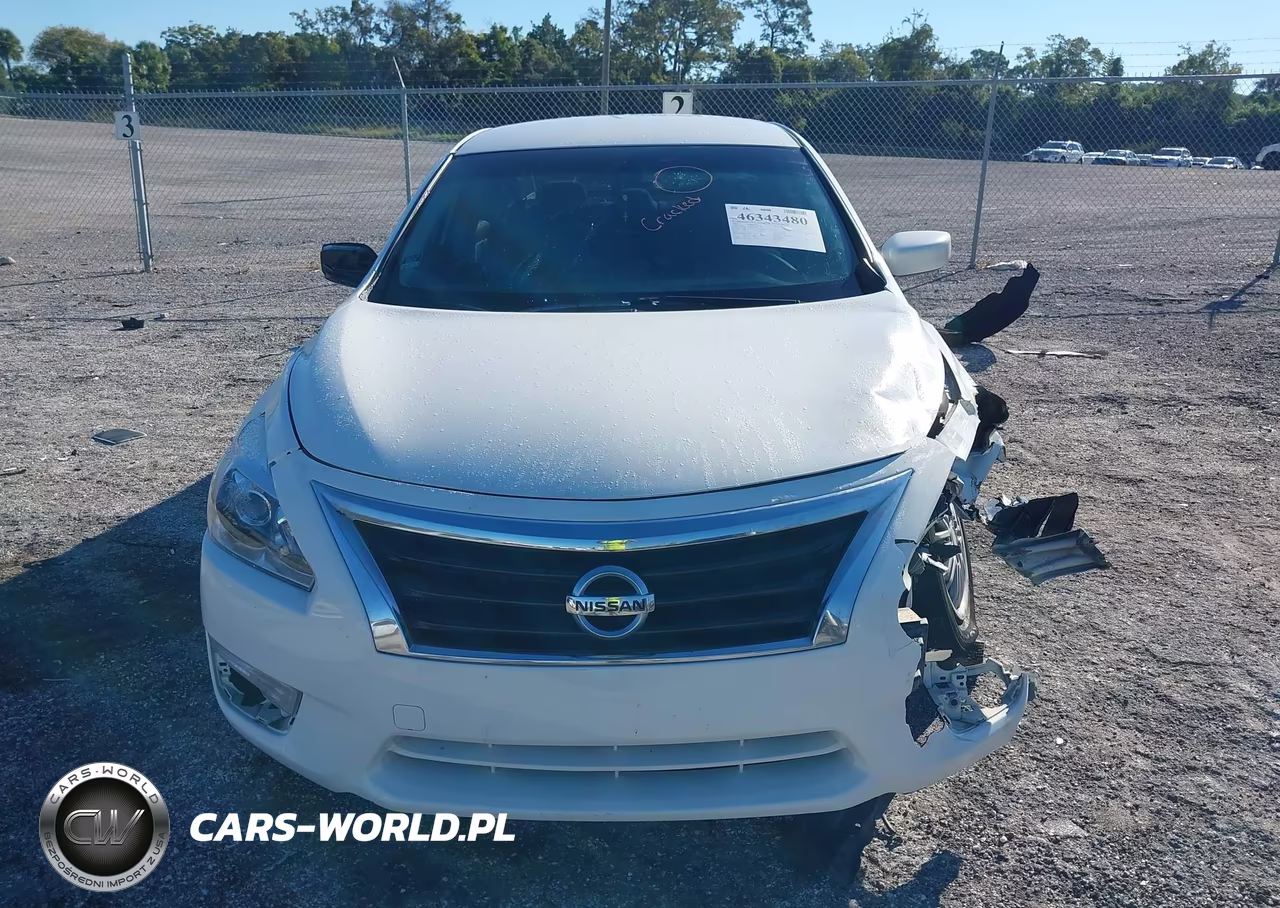 2015 Nissan Altima 2.5 S VIN:1N4AL3AP7FC264354 - 12