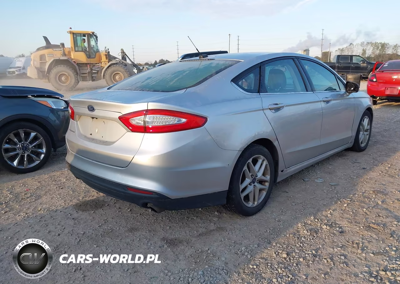 2015 Ford Fusion S VIN:3FA6P0G76FR159080 - 4