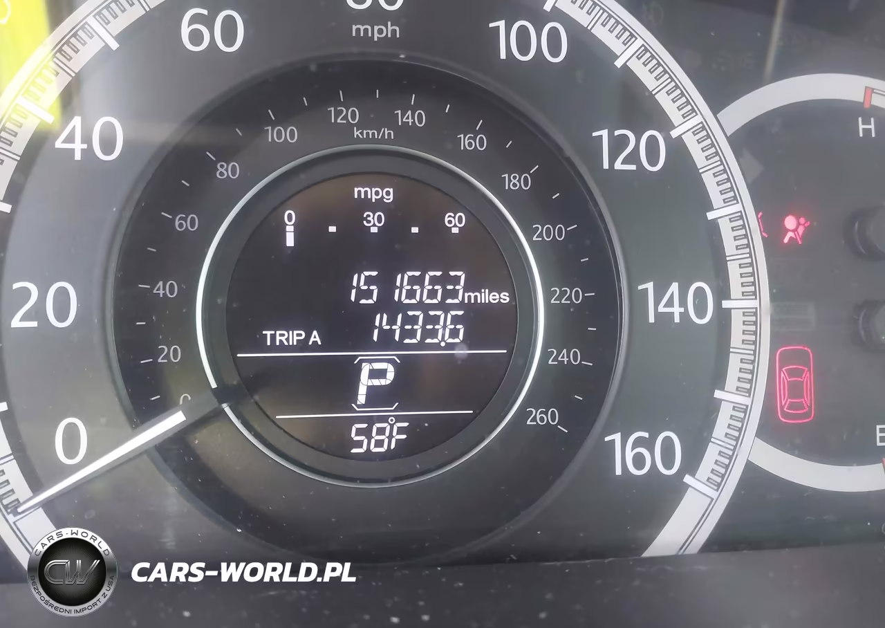 2015 Honda Accord Lx VIN:1HGCR2F37FA187676 - 16