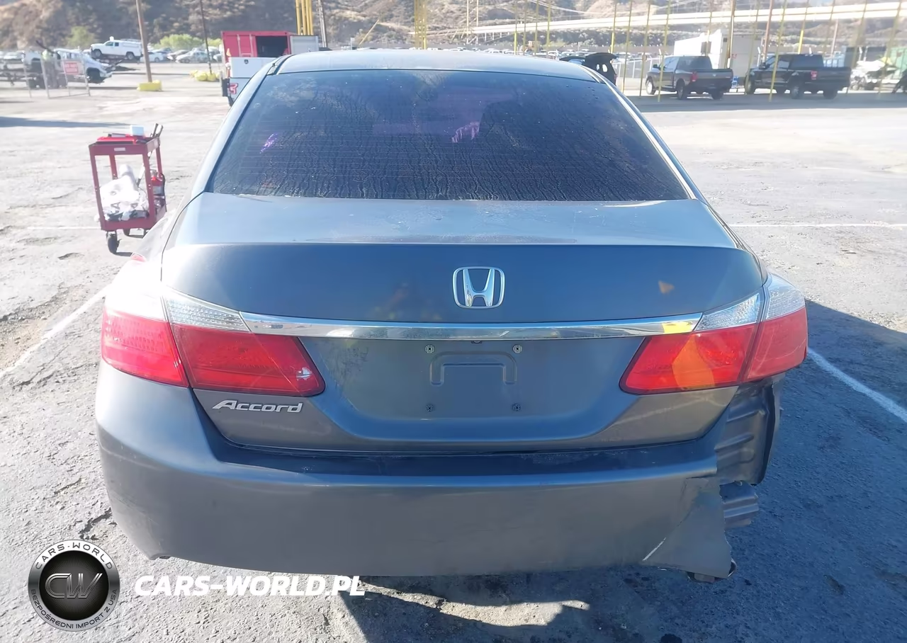 2015 Honda Accord Lx VIN:1HGCR2F37FA187676 - 17