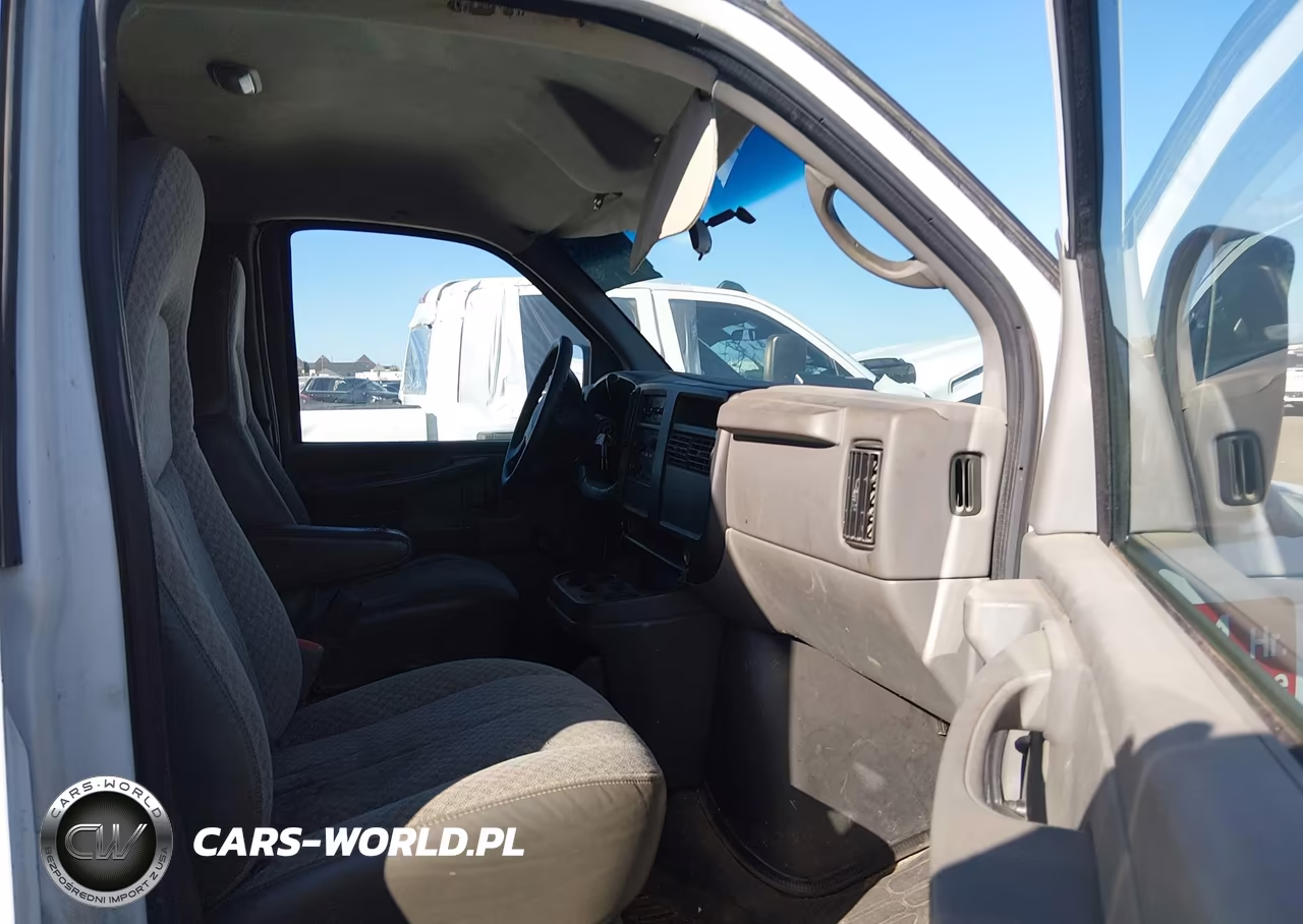 2005 Chevrolet Express VIN:1GCHG39U651213610 - 5
