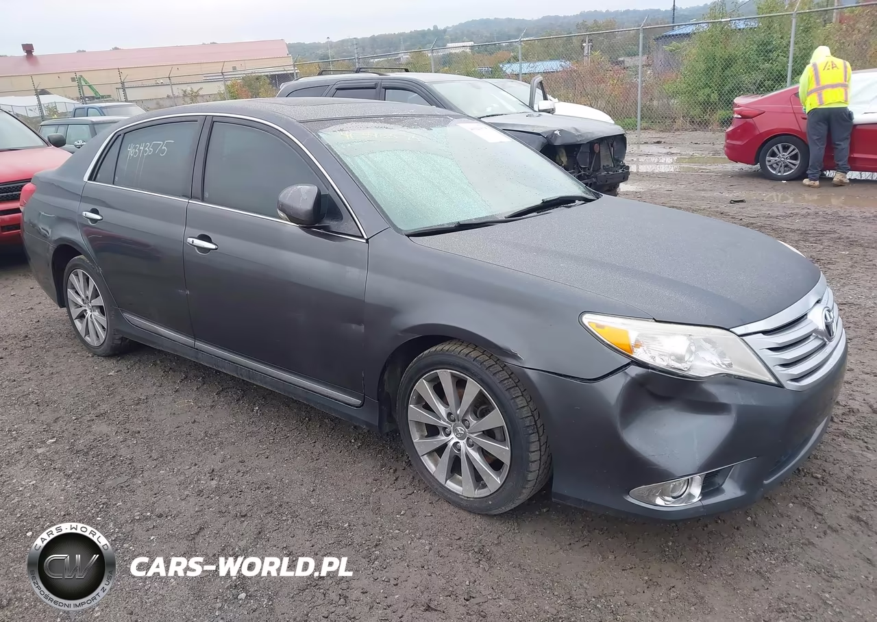 2011 Toyota Avalon Limited – zdjęcie 1 z 12