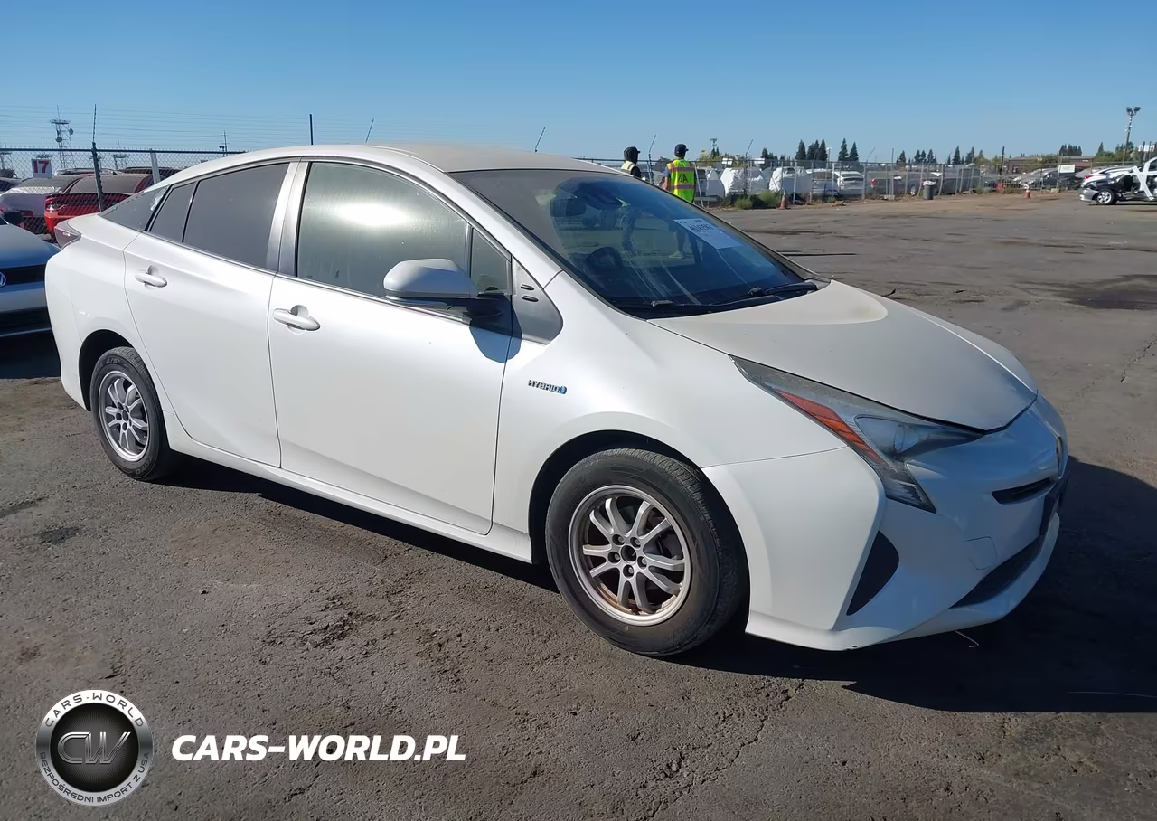2018 Toyota Prius One