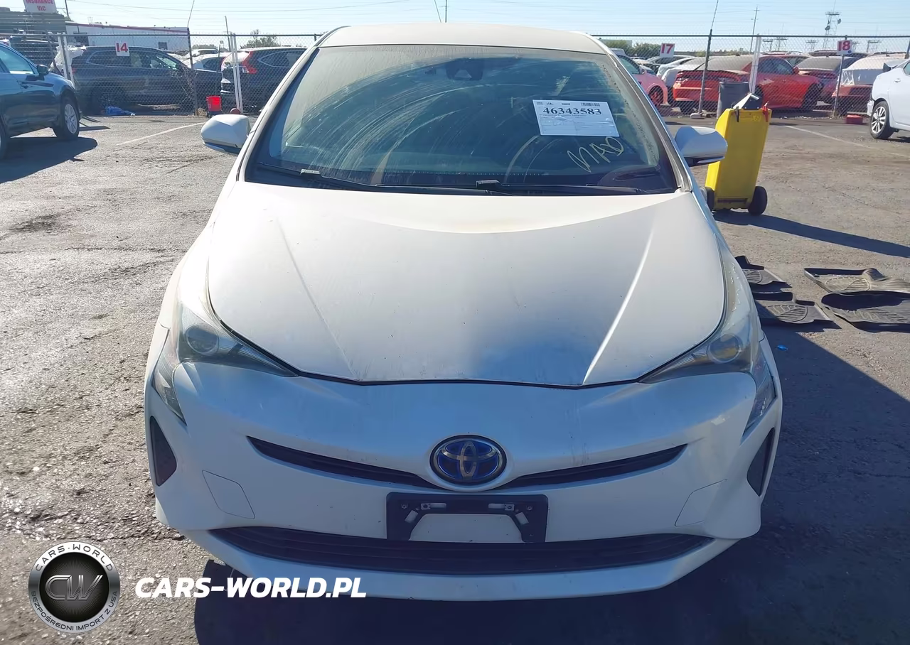 2018 Toyota Prius One VIN:JTDKBRFU8J3082559 - 13