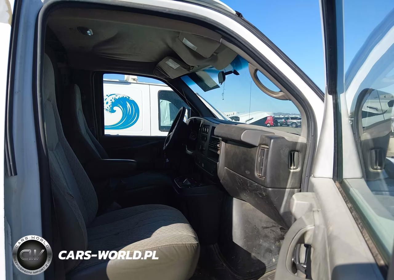 2009 Chevrolet Express 2500 Work Van VIN:1GCGG29C791169927 - 5