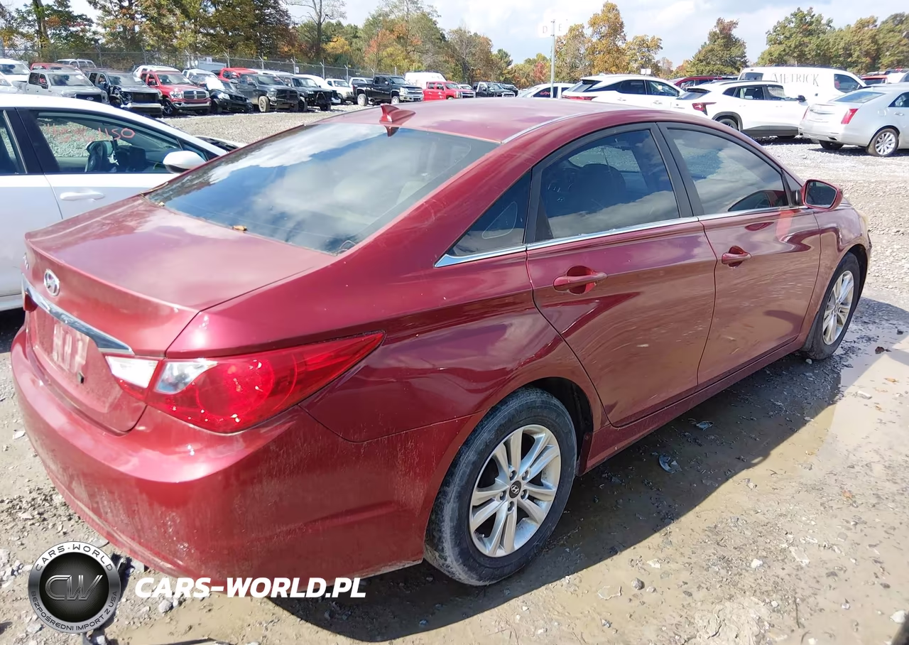 2013 Hyundai Sonata Gls VIN:5NPEB4ACXDH516231 - 4
