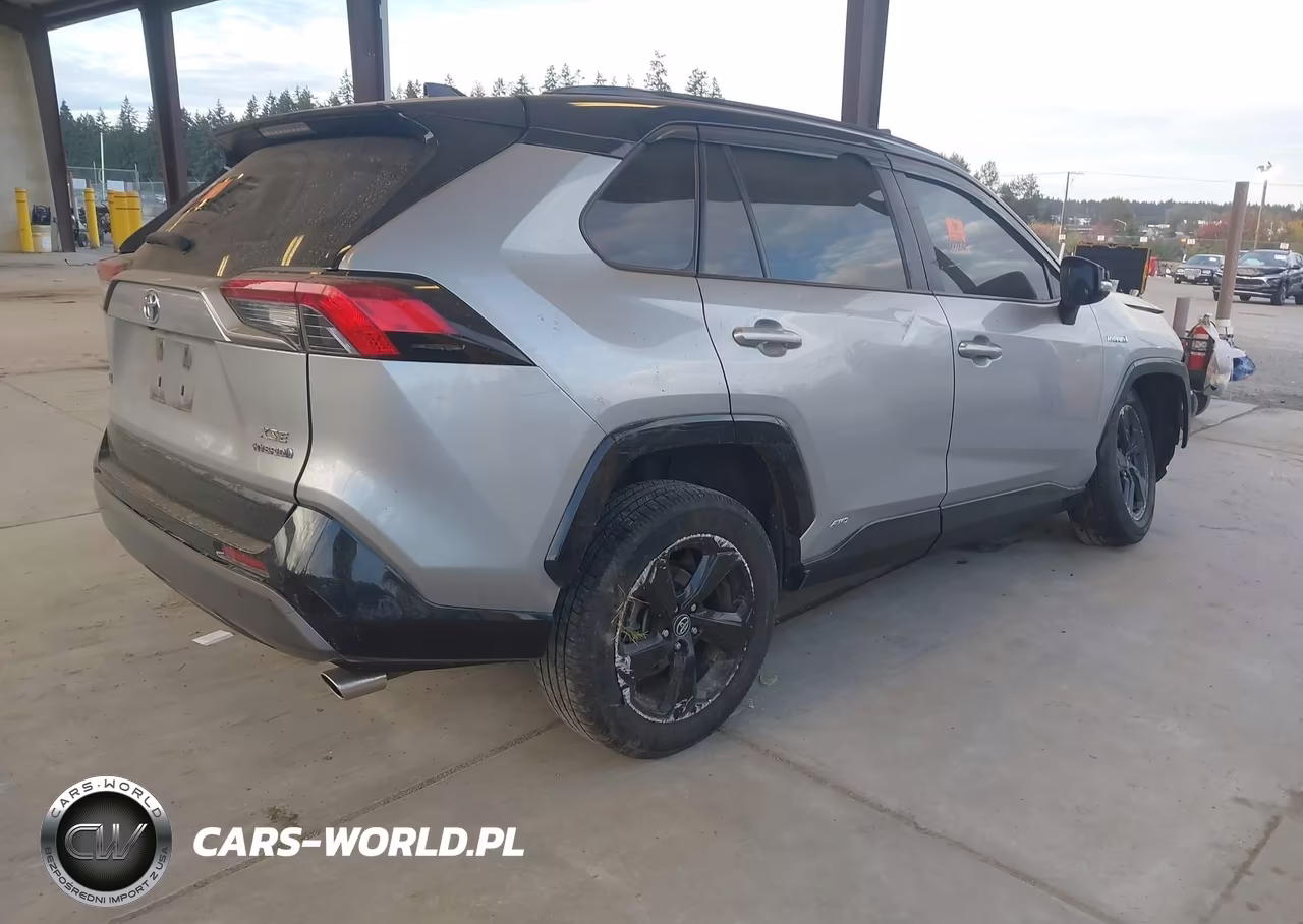 2020 Toyota Rav4 Hybrid Xse VIN:2T3EWRFV3LW053903 - 4