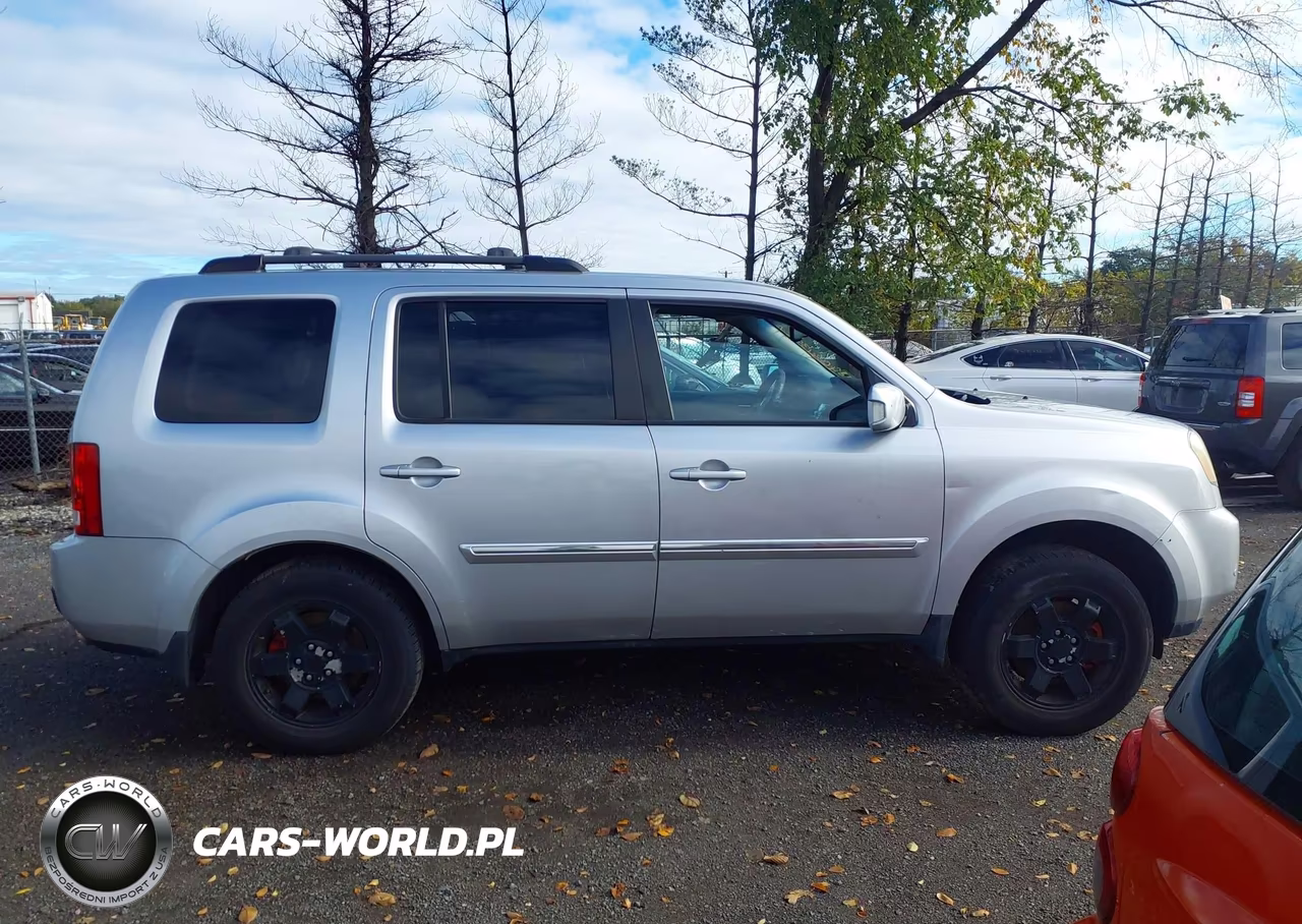 2011 Honda Pilot Touring VIN:5FNYF4H94BB097512 - 13