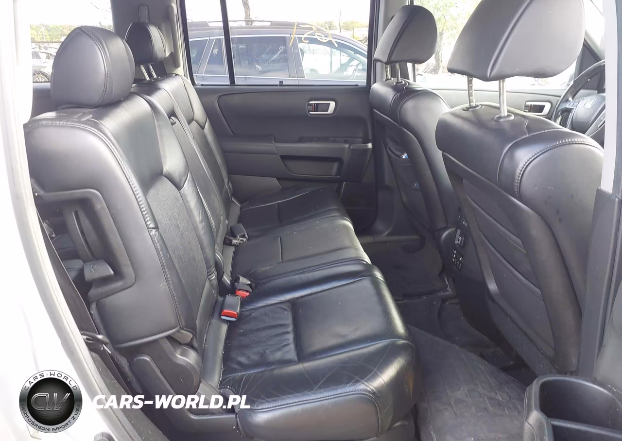2011 Honda Pilot Touring VIN:5FNYF4H94BB097512 - 8