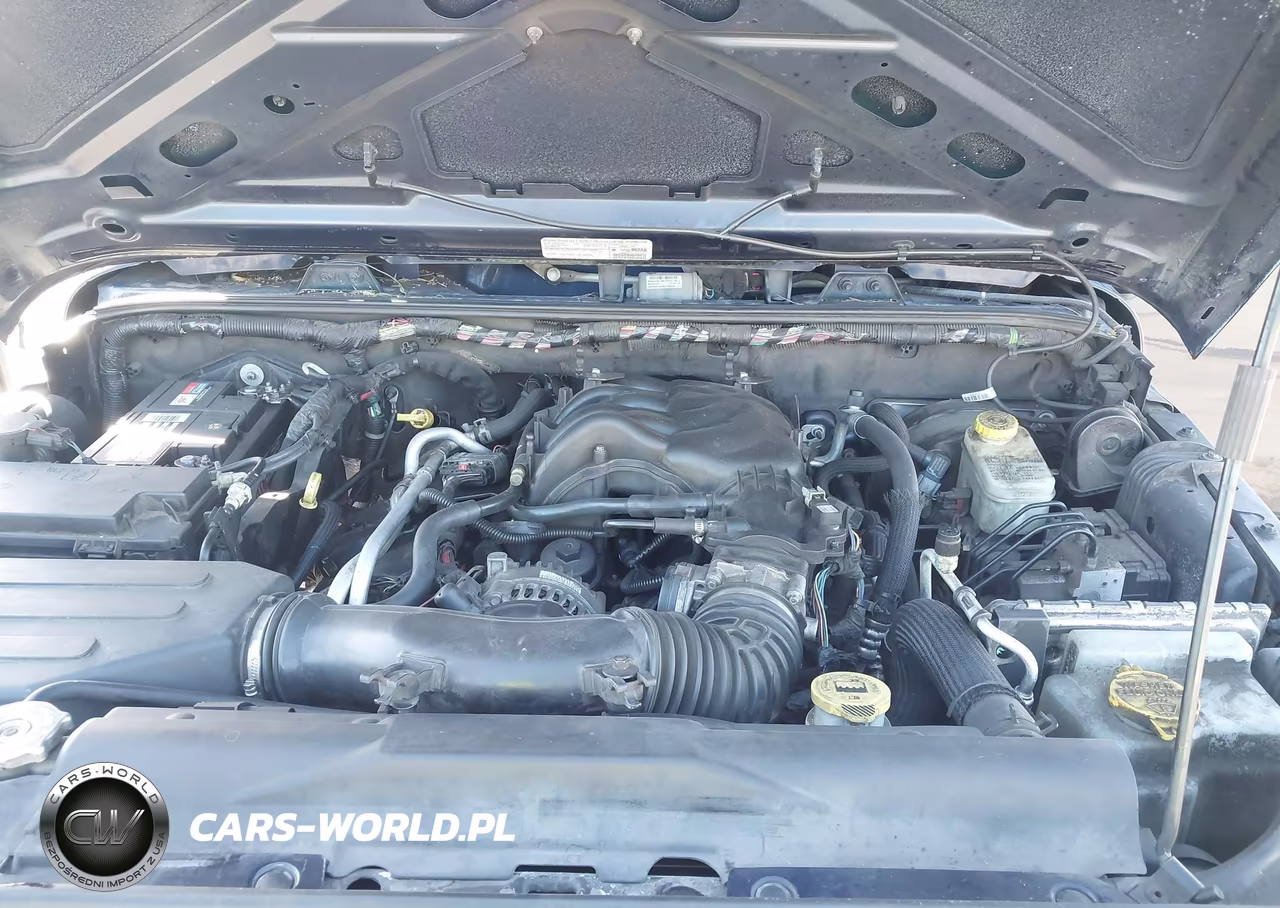 2013 Jeep Wrangler Unlimited Sport VIN:1C4BJWDG0DL582086 - 10