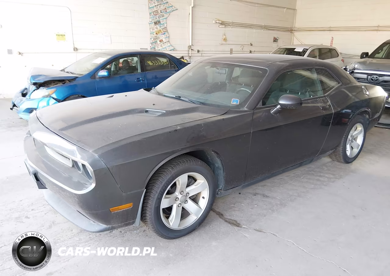 2013 Dodge Challenger Sxt VIN:2C3CDYAG8DH670039 - 2