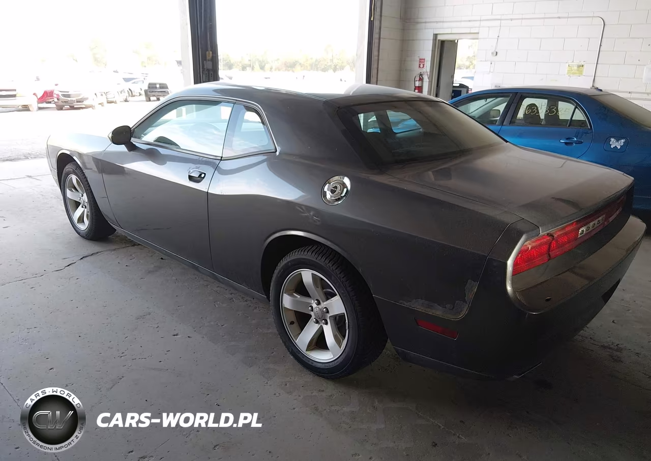 2013 Dodge Challenger Sxt VIN:2C3CDYAG8DH670039 - 3