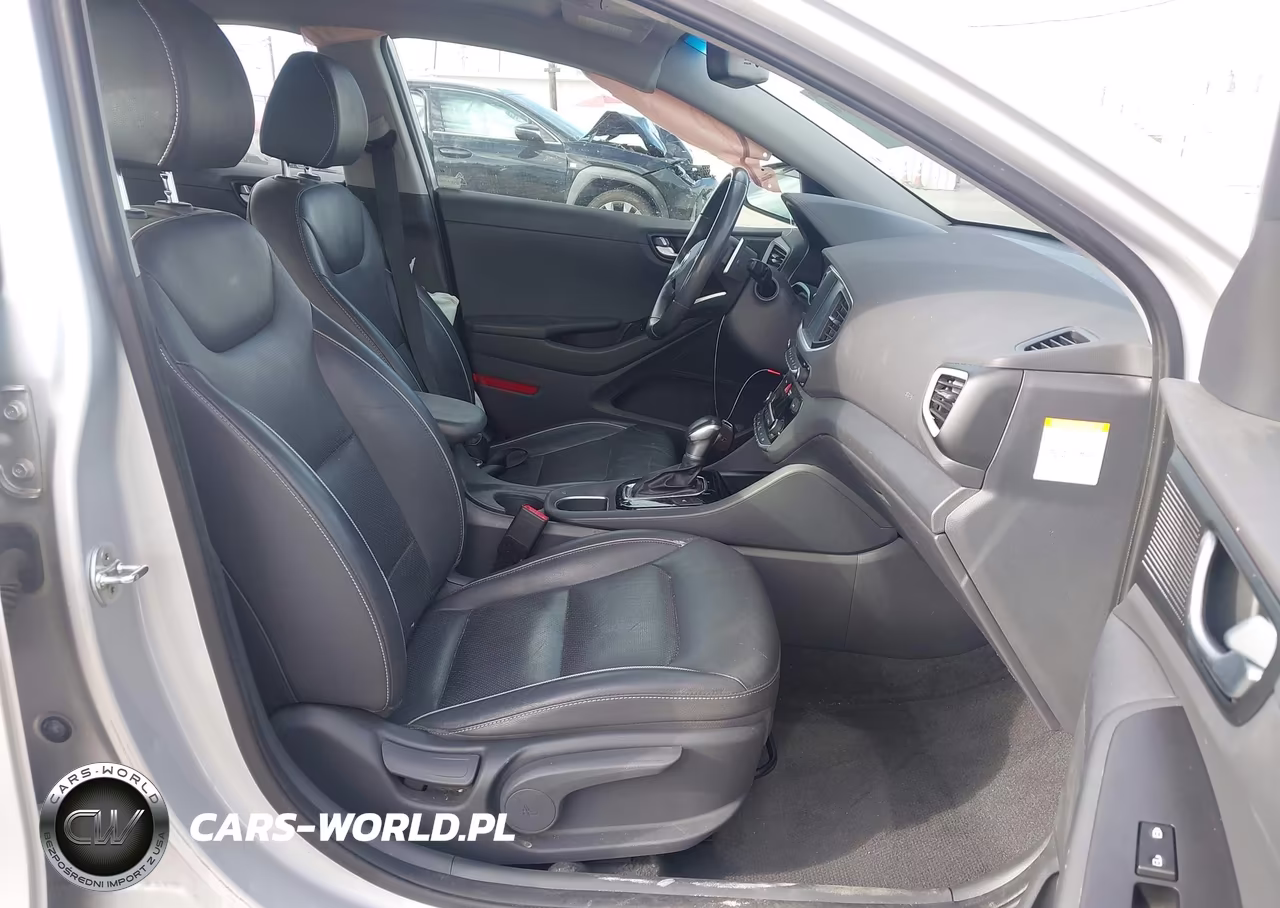 2018 Hyundai Ioniq Hybrid Limited VIN:KMHC85LCXJU101982 - 5