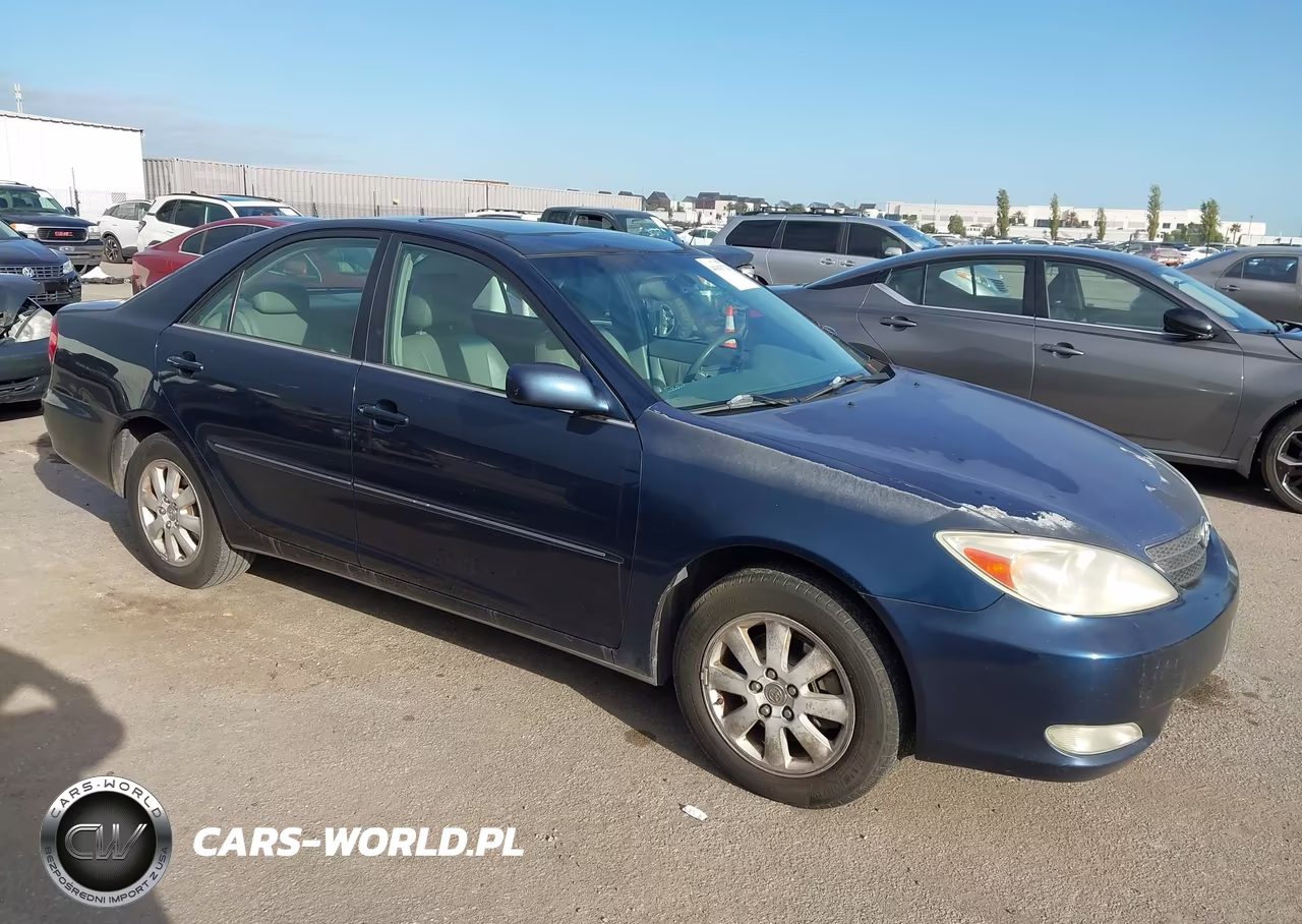 2003 Toyota Camry Xle V6 – zdjęcie 1 z 16