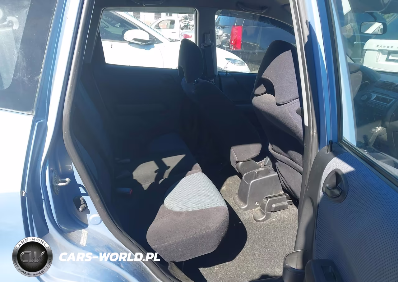 2008 Honda Fit VIN:JHMGD37478S065519 - 8