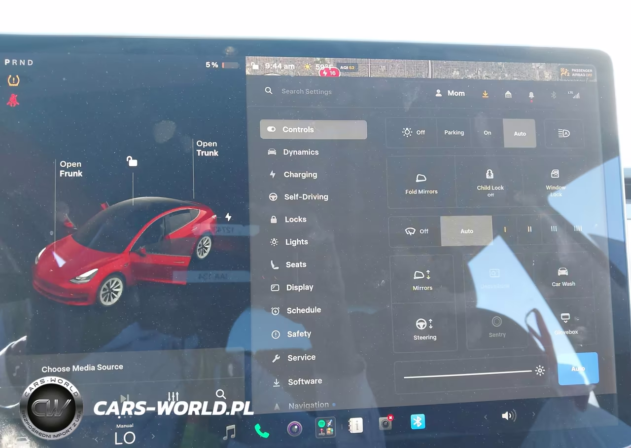 2021 Tesla Model 3 Standard Range Plus Rear-Wheel Drive VIN:5YJ3E1EA4MF030521 - 18