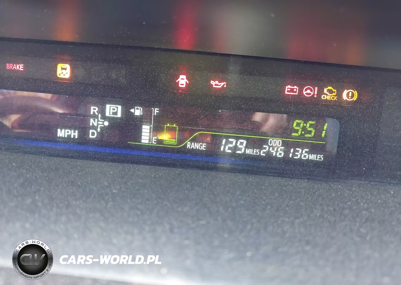 2012 Toyota Prius V Three VIN:JTDZN3EU1C3049989 - 7