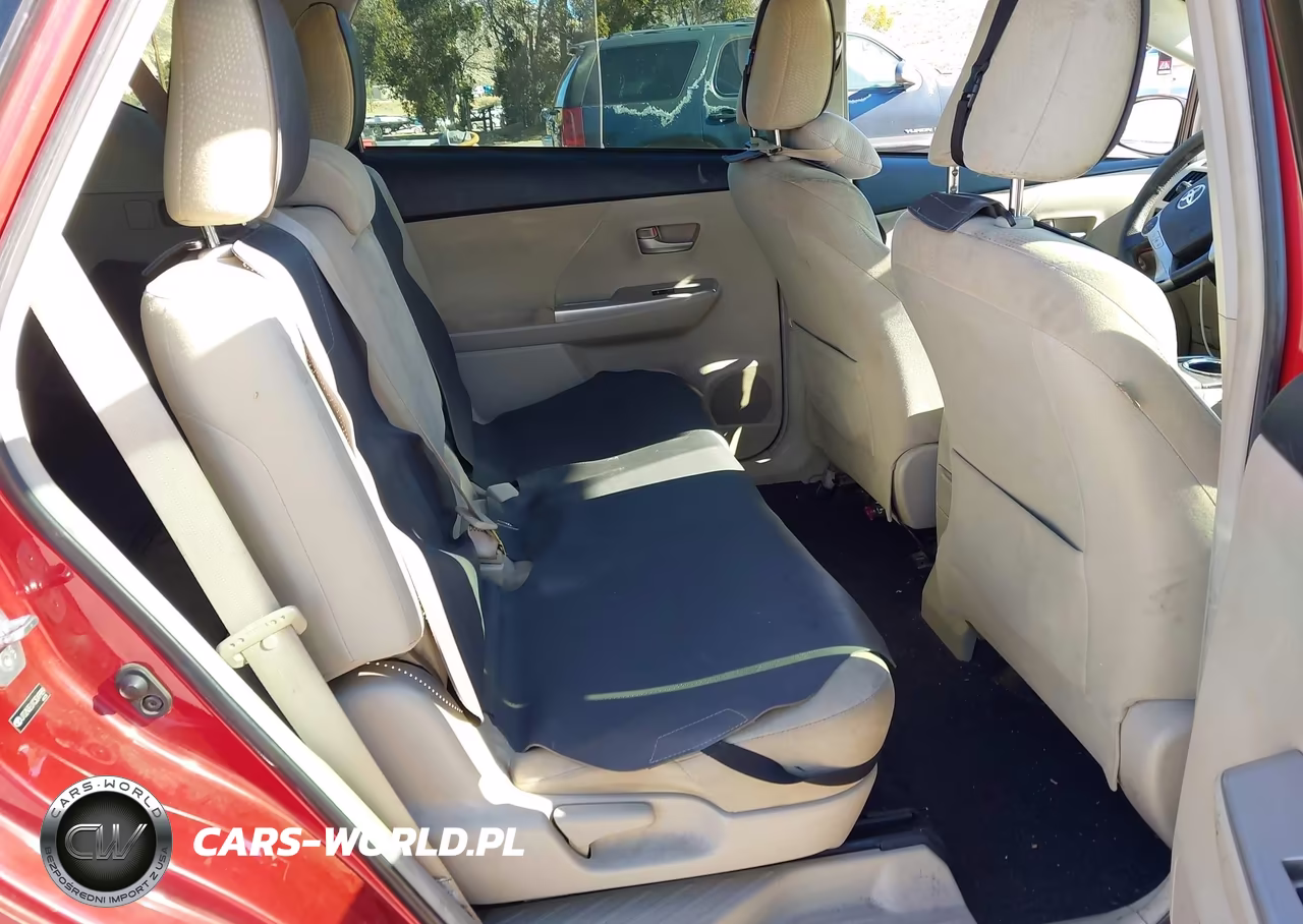 2012 Toyota Prius V Three VIN:JTDZN3EU1C3049989 - 8