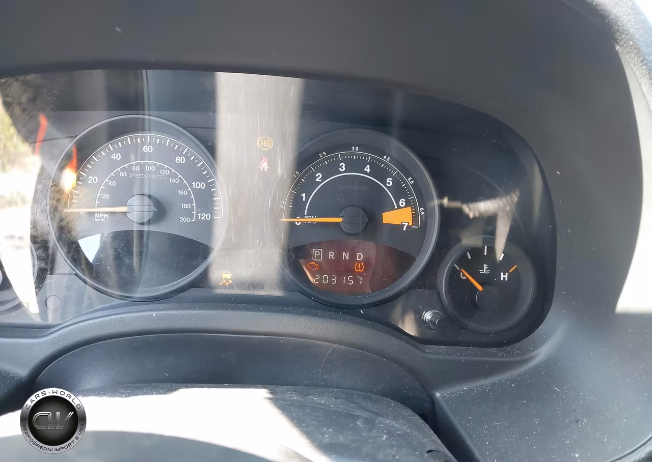 2014 Jeep Compass Sport VIN:1C4NJDBB3ED567943 - 7