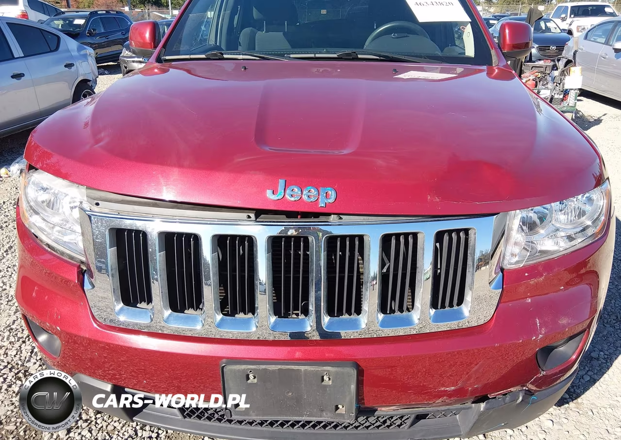 2012 Jeep Grand Cherokee Laredo VIN:1C4RJFAGXCC239111 - 6