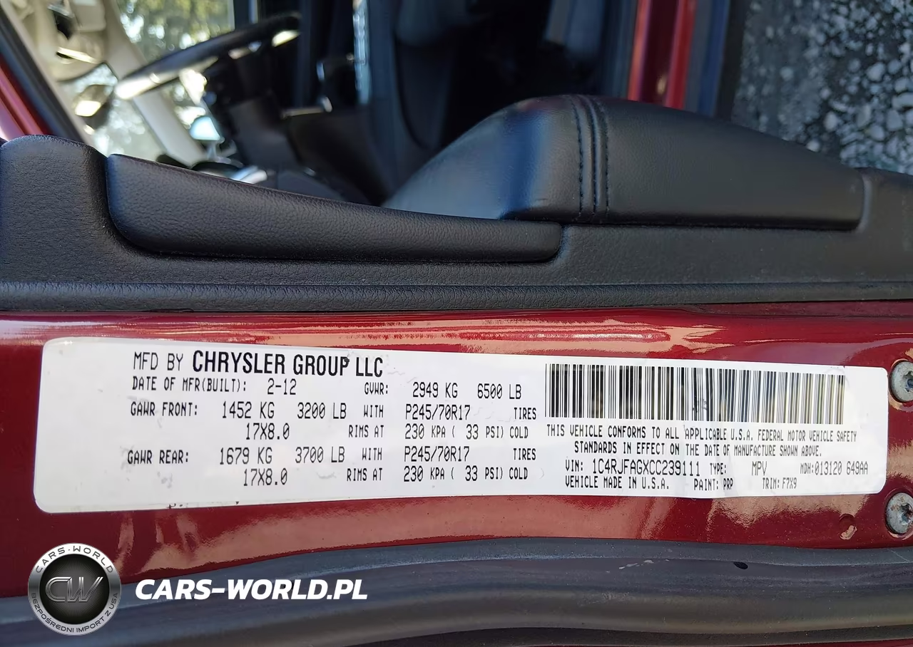 2012 Jeep Grand Cherokee Laredo VIN:1C4RJFAGXCC239111 - 9