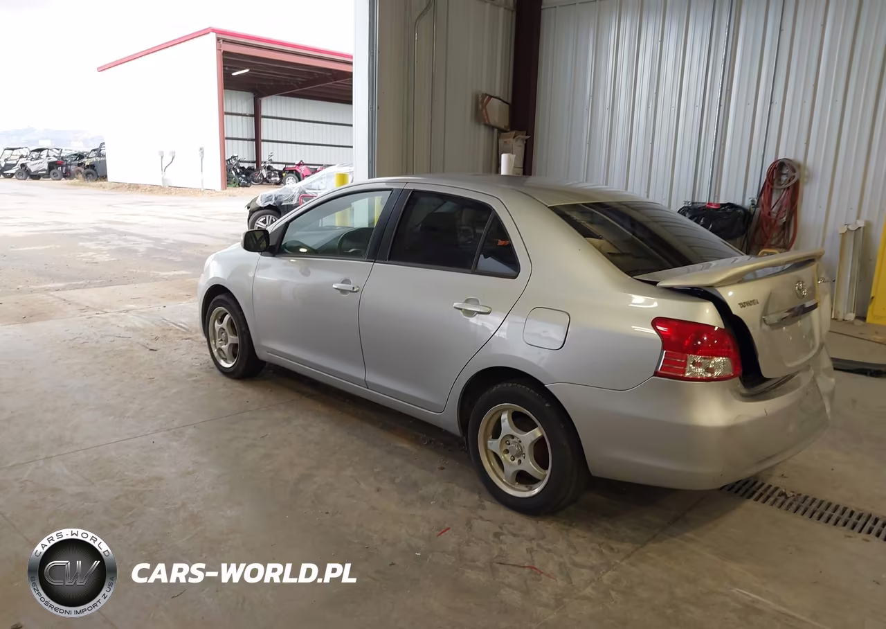 2009 Toyota Yaris VIN:JTDBT903X94051087 - 3