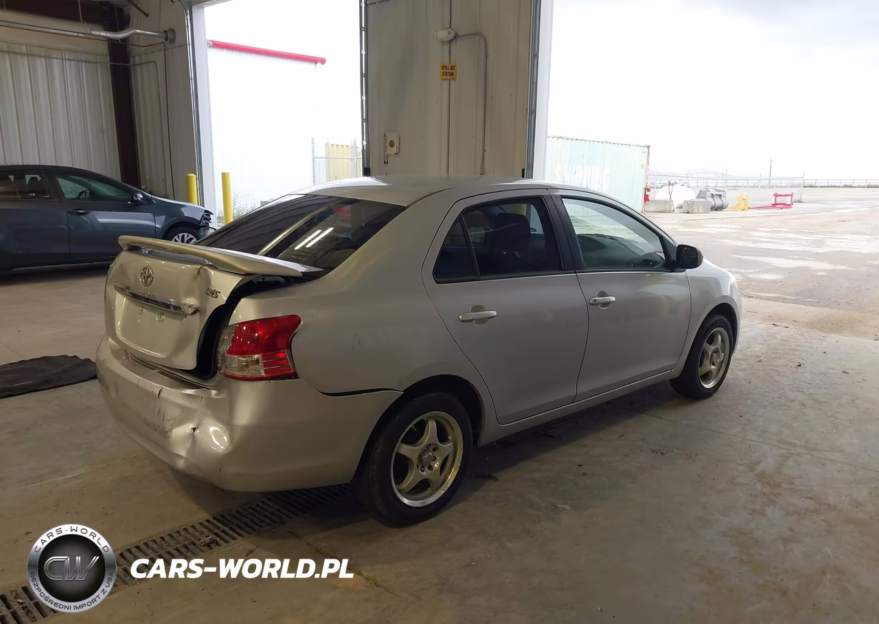 2009 Toyota Yaris VIN:JTDBT903X94051087 - 4