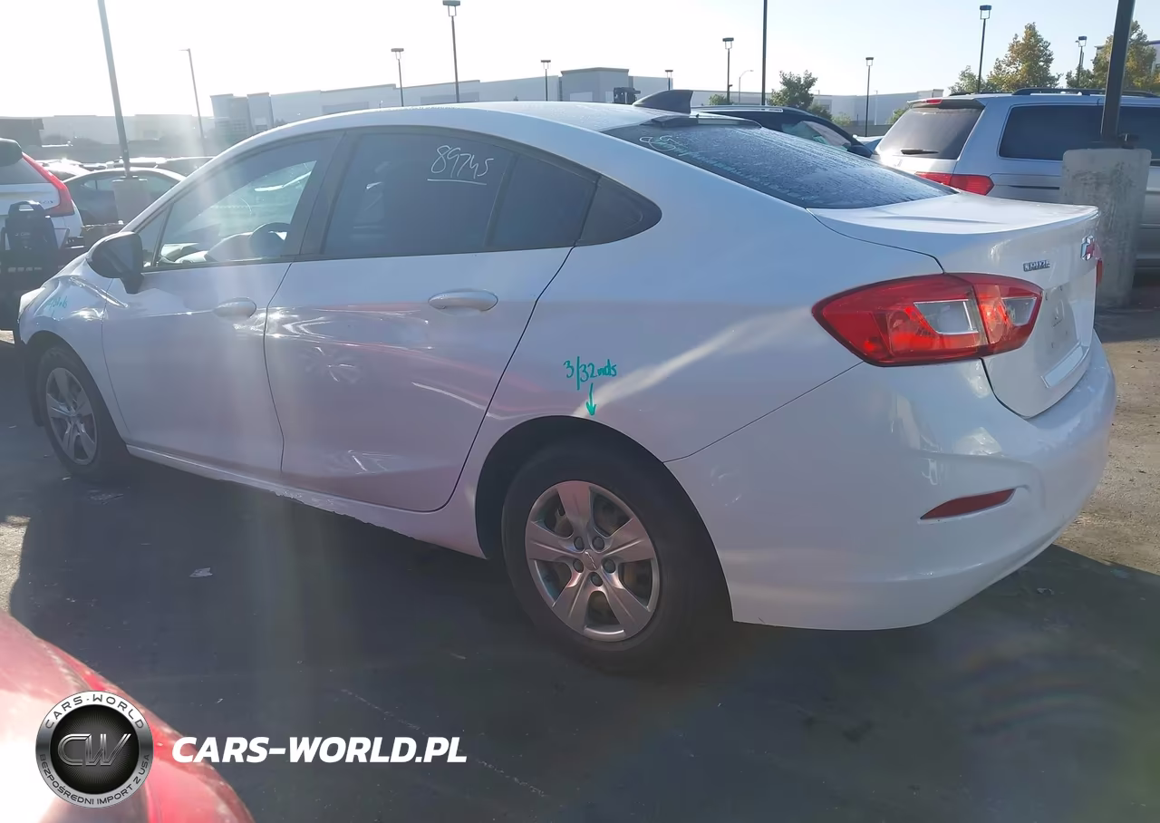 2018 Chevrolet Cruze Ls Auto VIN:1G1BC5SM7J7123034 - 15