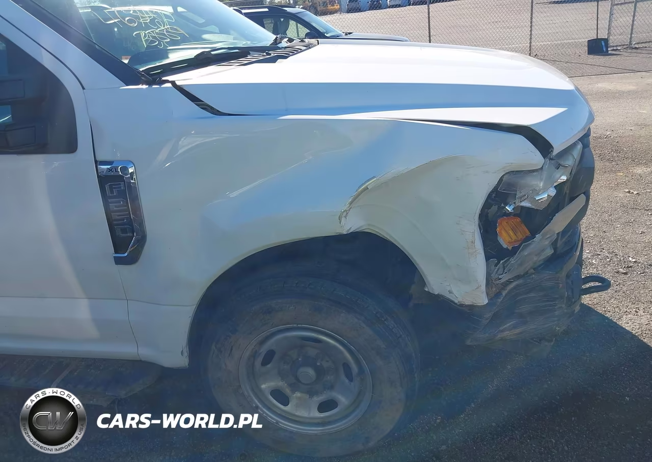 2017 Ford F-250 Xl VIN:1FDBF2A62HED12367 - 18
