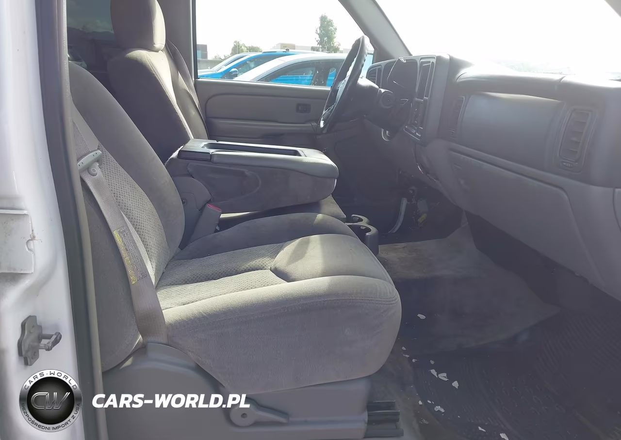 2006 Chevrolet Tahoe Ls VIN:1GNEC13V76R106192 - 5
