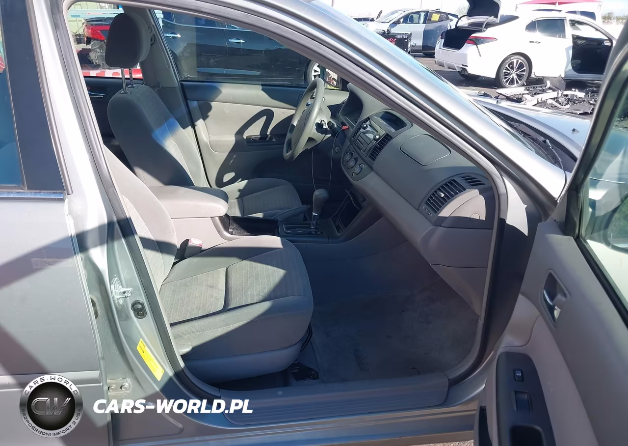 2005 Toyota Camry Le VIN:4T1BE30K45U529007 - 5