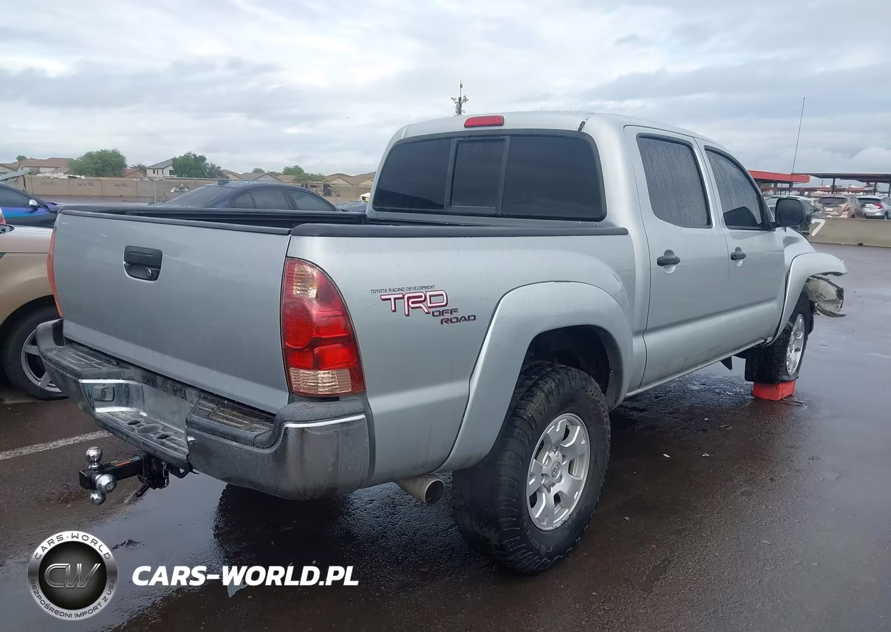 2005 Toyota Tacoma Prerunner V6 VIN:5TEJU62N85Z096214 - 4