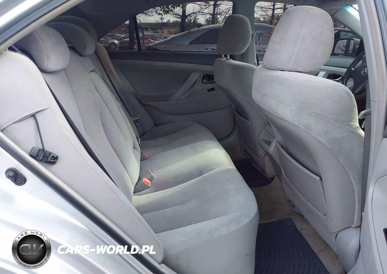 2009 Toyota Camry Le VIN:4T1BE46K49U383680 - 8