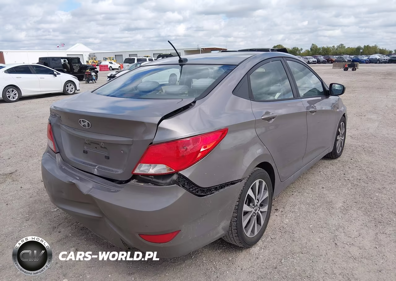 2017 Hyundai Accent Value Edition VIN:KMHCT4AE4HU364489 - 4