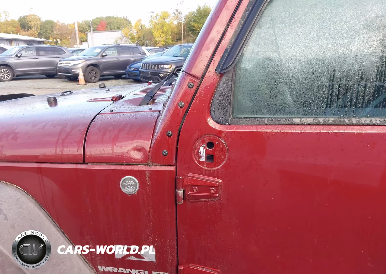 2007 Jeep Wrangler Unlimited X VIN:1J4GA39157L145661 - 17