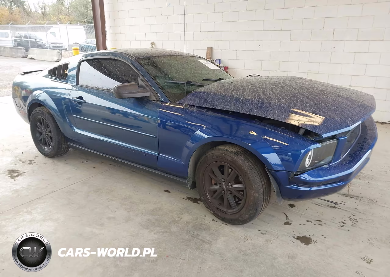 2007 Ford Mustang V6 Deluxe-V6 Premium