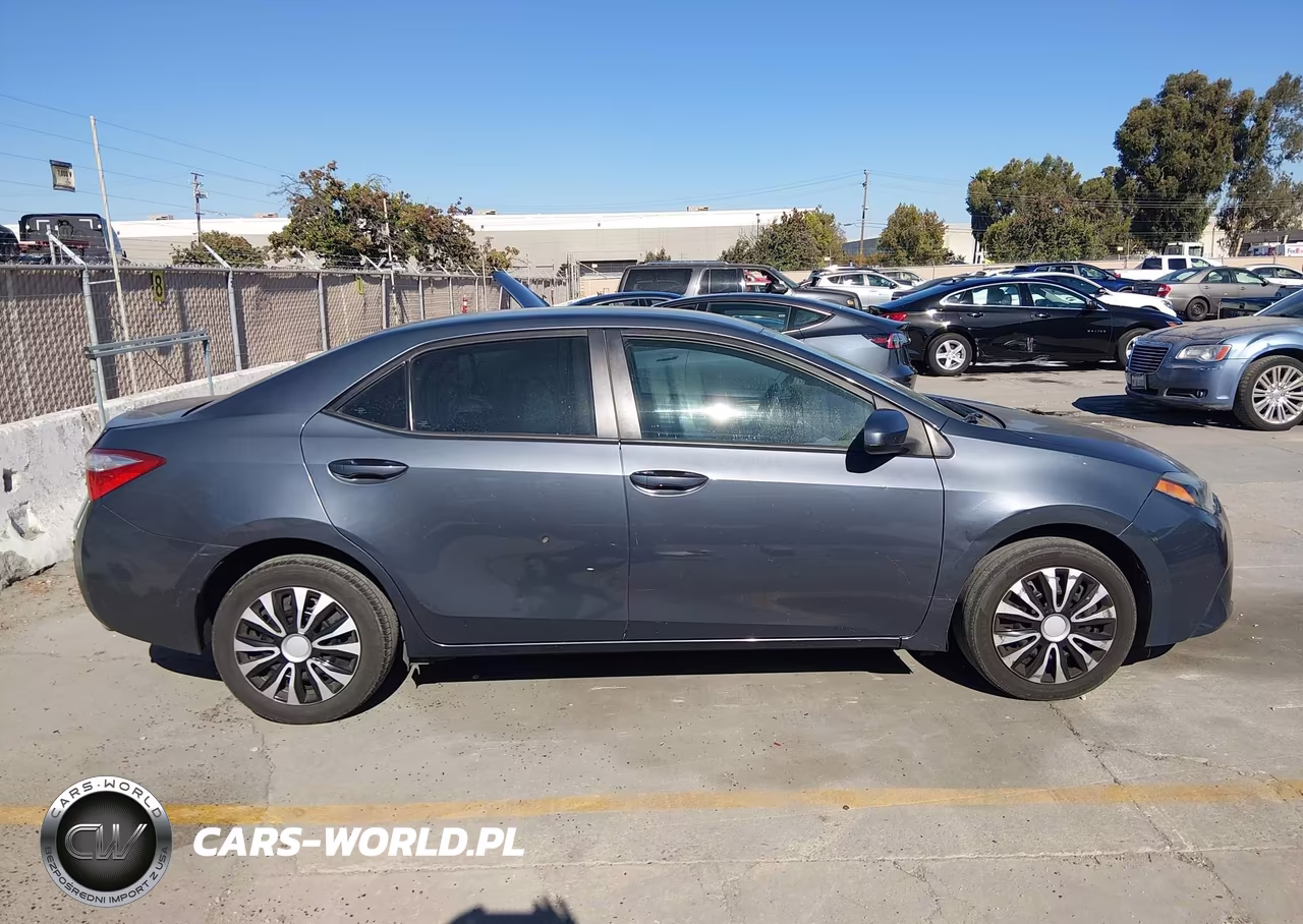 2014 Toyota Corolla Le VIN:5YFBURHE4EP160896 - 13