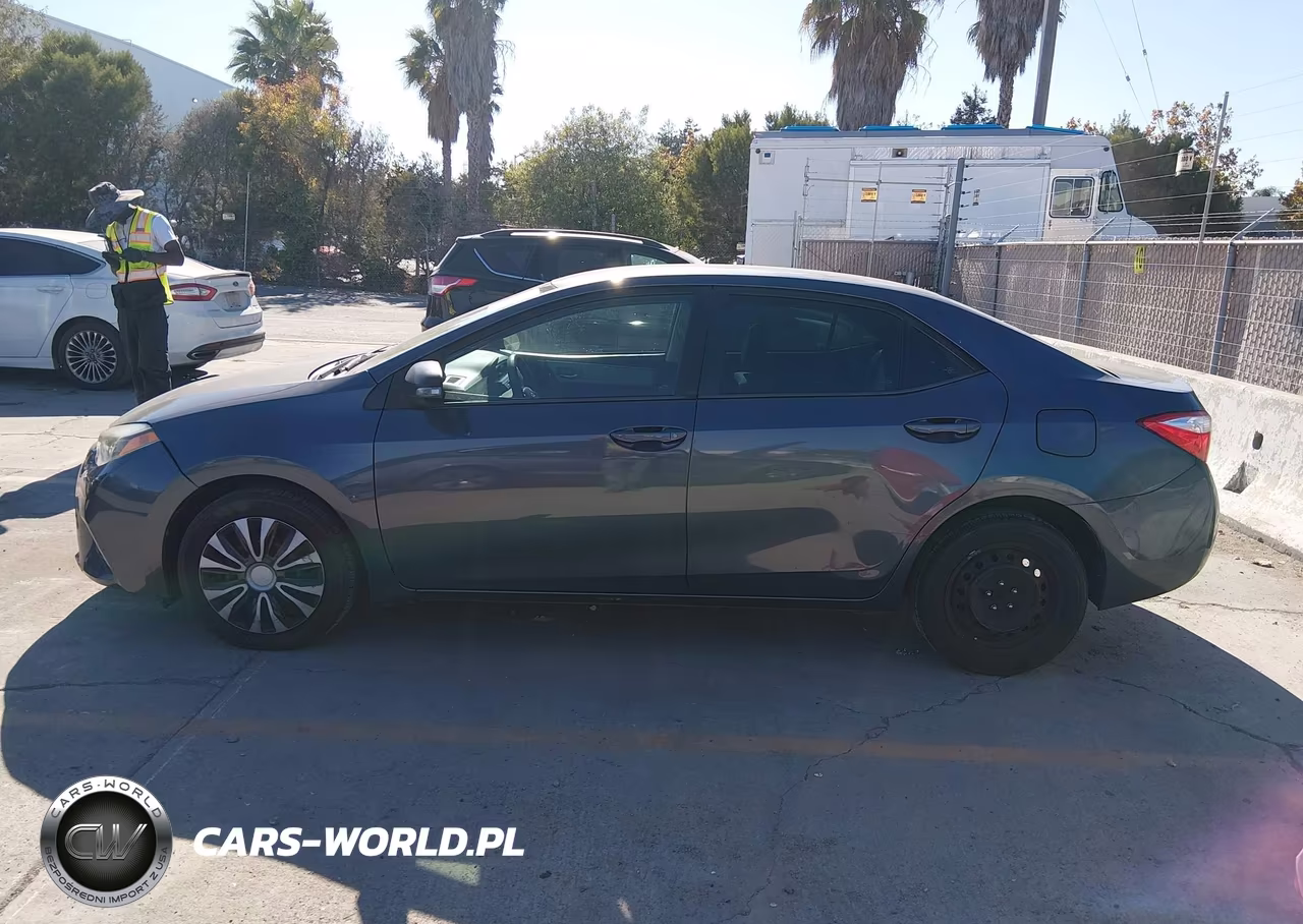 2014 Toyota Corolla Le VIN:5YFBURHE4EP160896 - 14