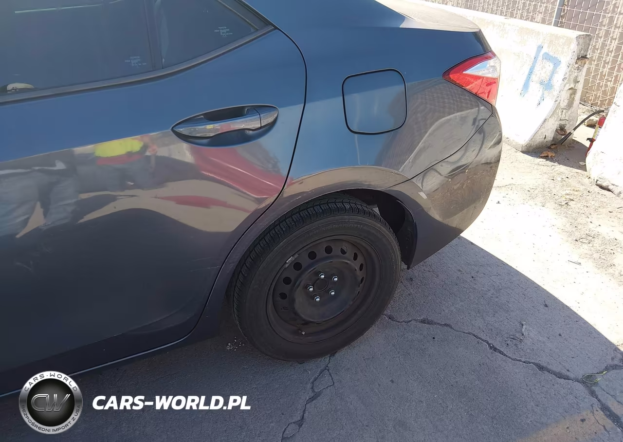 2014 Toyota Corolla Le VIN:5YFBURHE4EP160896 - 6