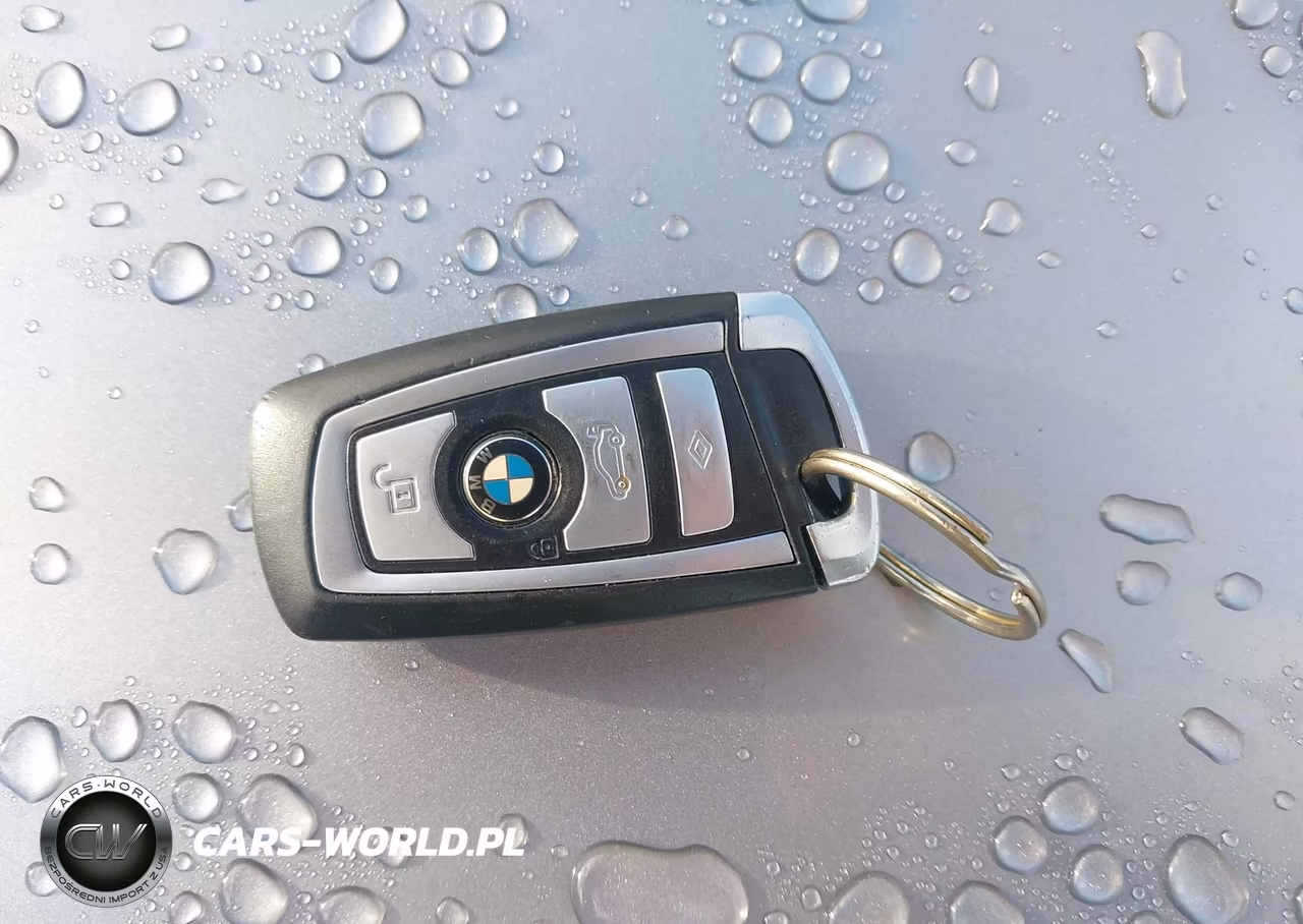2011 BMW 750Li VIN:WBAKB8C58BC852362 - 11