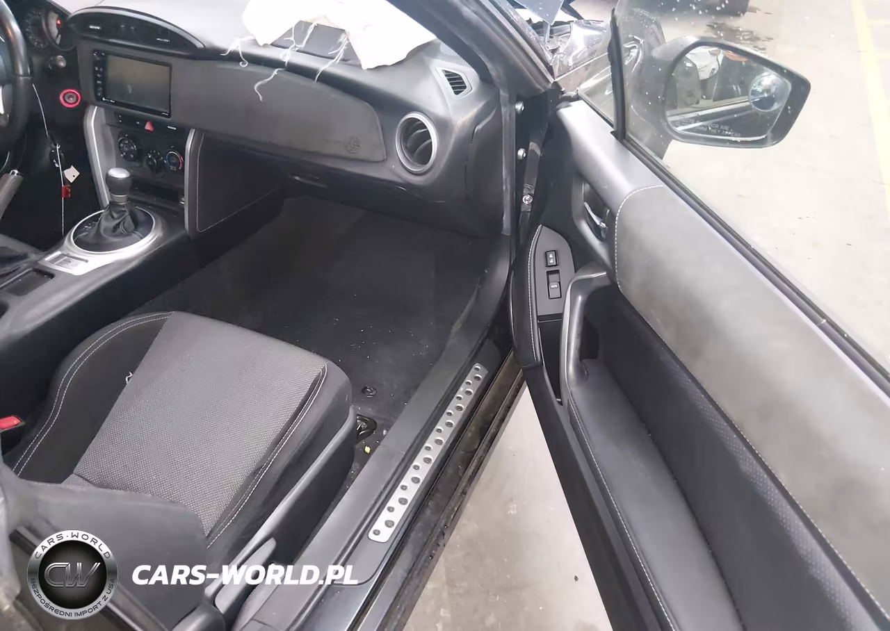 2019 Toyota 86 VIN:JF1ZNAA19K8703516 - 5