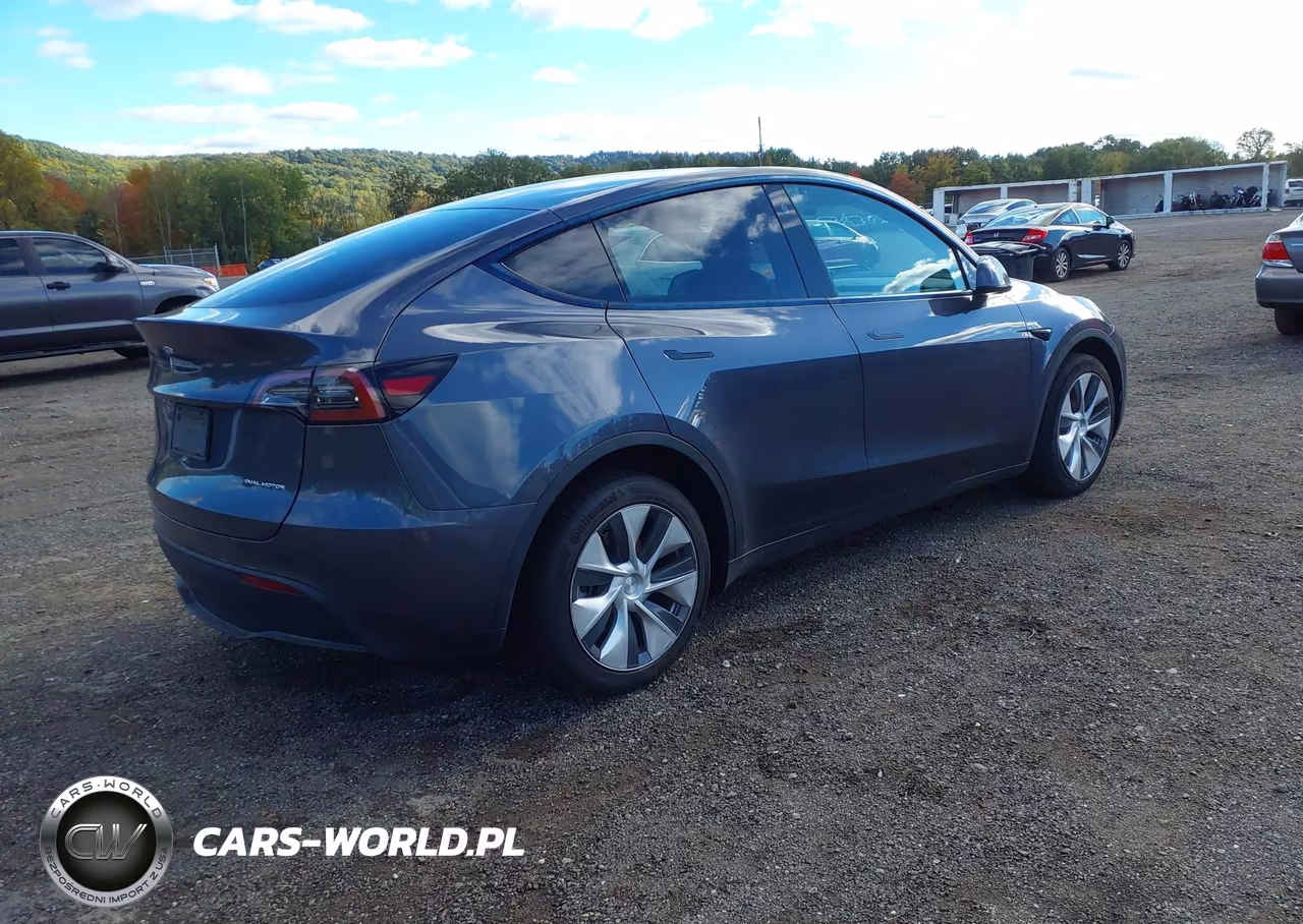 2023 Tesla Model Y Awd-Long Range Dual Motor All-Wheel Drive VIN:7SAYGDEE1PA075960 - 4