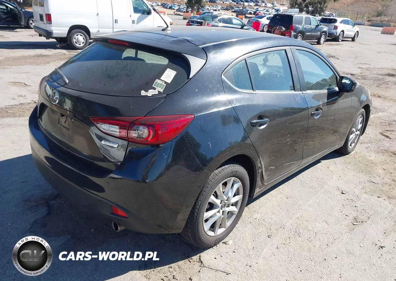 2014 Mazda Mazda3 I Touring VIN:JM1BM1L76E1113951 - 4
