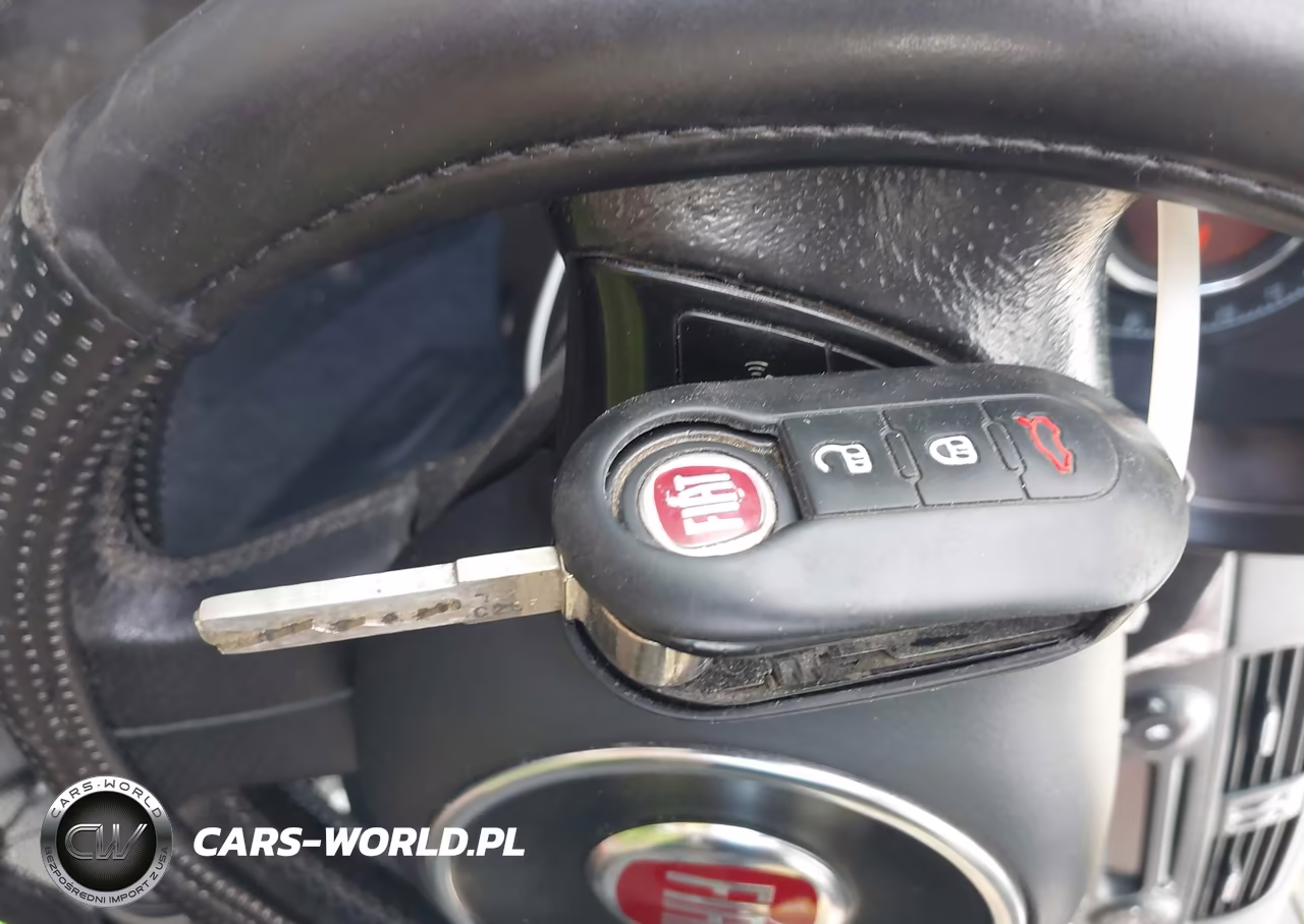 2013 Fiat 500 Sport VIN:3C3CFFBRXDT628381 - 11